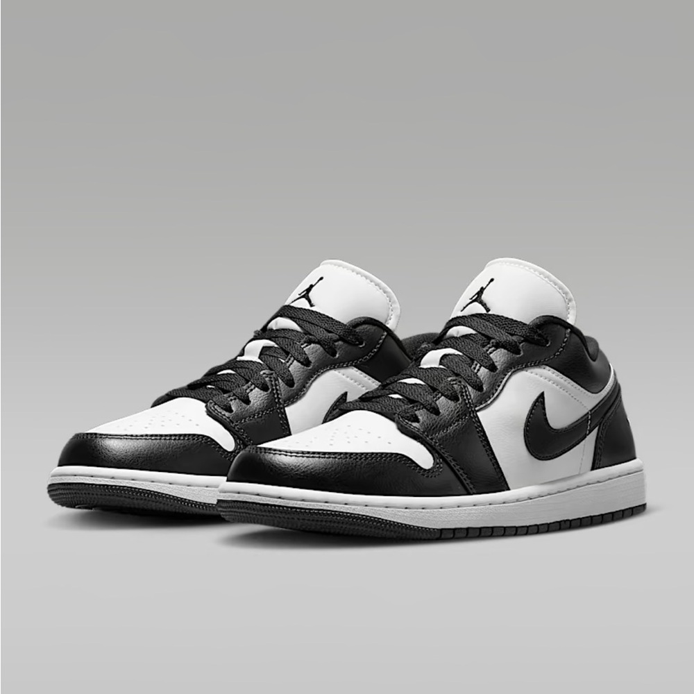 Nike Air Jordan 1 Panda Black/White Women’s 8M